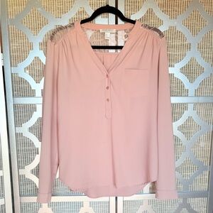 Pink Long Sleeve Buttoned Blouse with Mandarin Collar